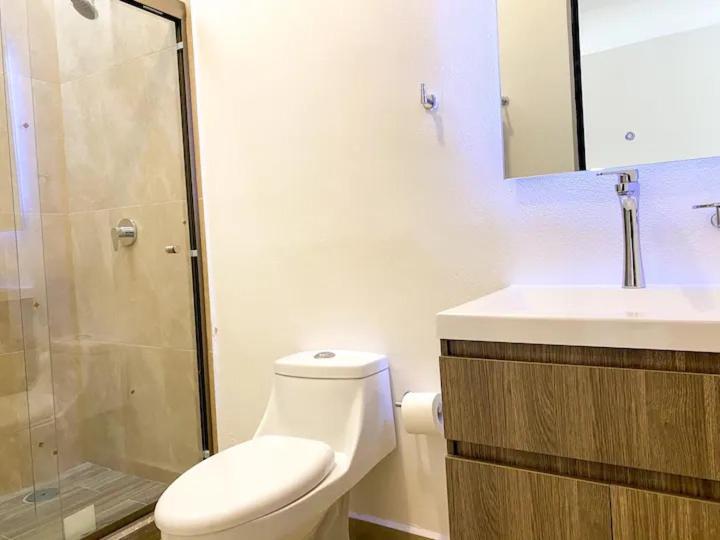 Elegante Y Preciosa Casa Con Excelente Ubicacion Villa Cancún Exteriör bild