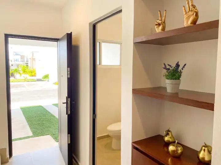 Elegante Y Preciosa Casa Con Excelente Ubicacion Villa Cancún Exteriör bild