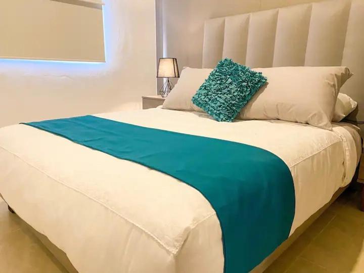 Elegante Y Preciosa Casa Con Excelente Ubicacion Villa Cancún Exteriör bild